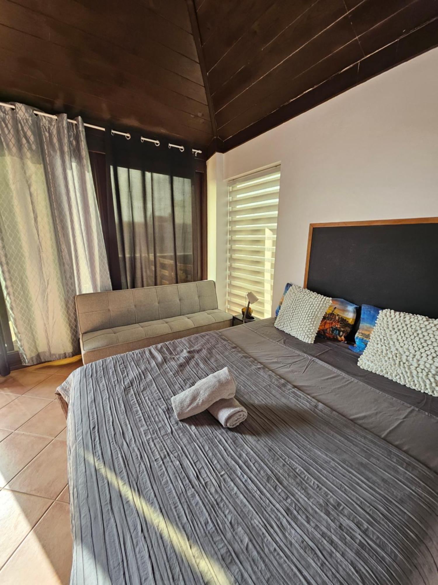 Blue Eagle Guesthouse - Casa De Hospedes Санта-Мария Экстерьер фото